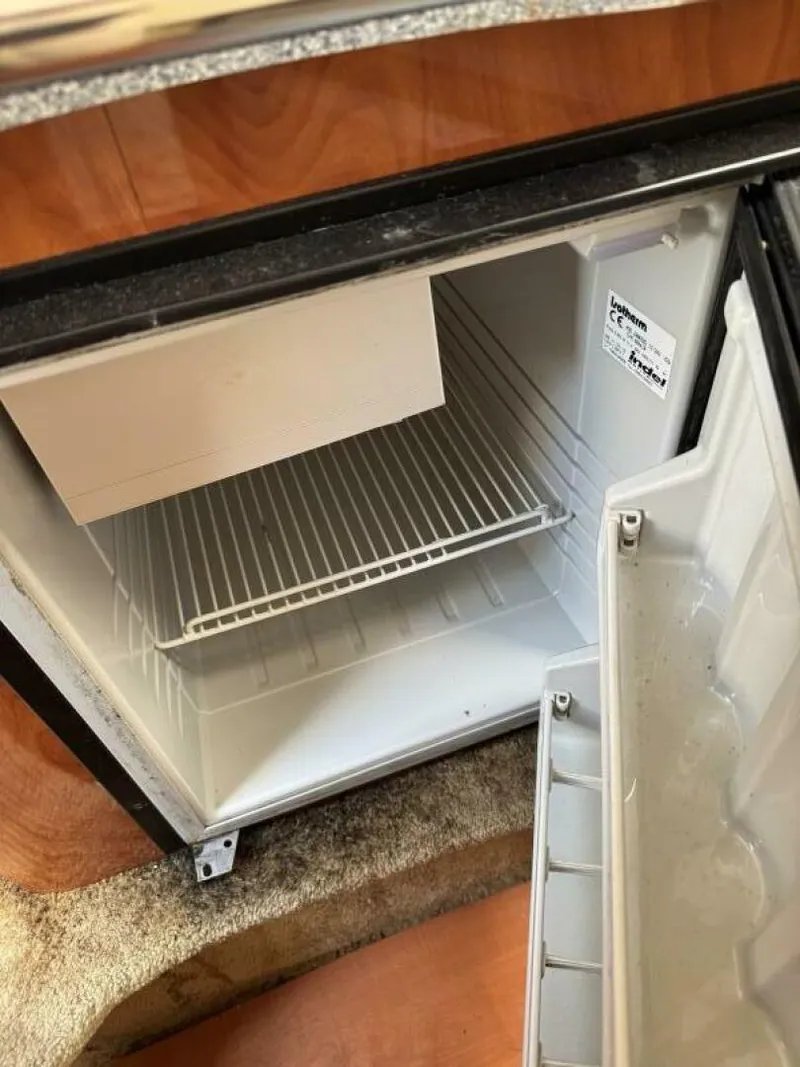 Slide: The Image of Larson 240 Cabrio 2005 - 5372675