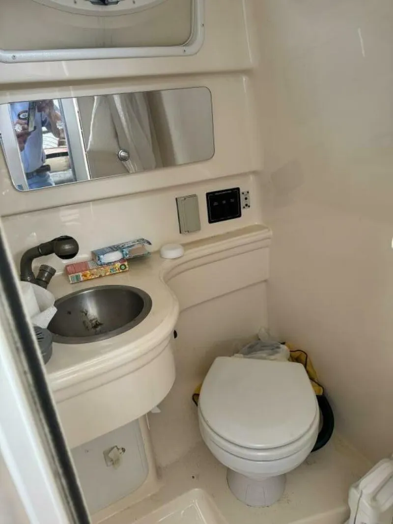 Slide: The Image of Larson 240 Cabrio 2005 - 5372680