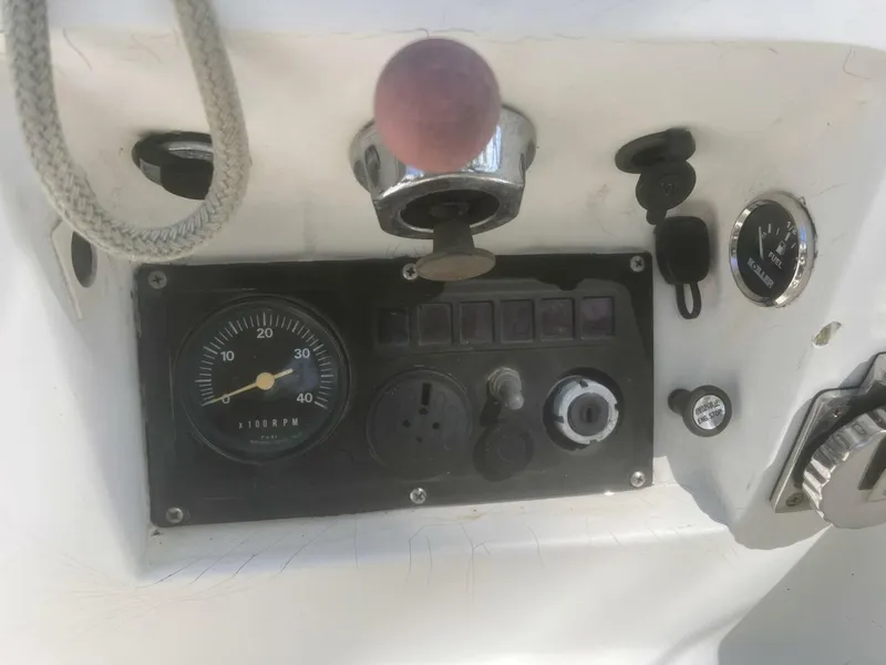 Slide: The Image of Yanmar Engine Panel - 5357910