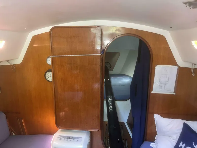 Slide: The Image of Forward Bulkhead - 5357861