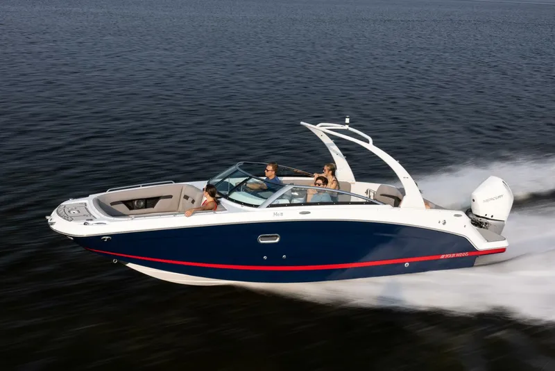 Slide: The Image of Four Winns HD8 2026 - 5358414