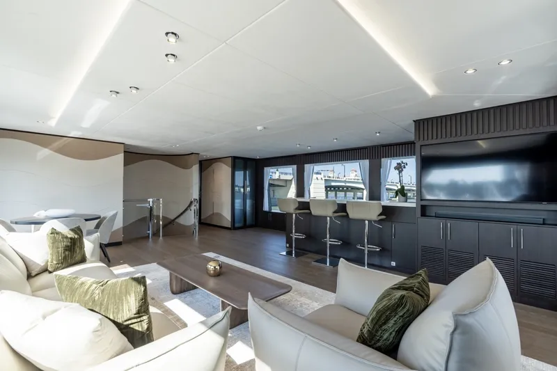 Slide: The Image of Hargrave E Series Superyachts Division 2026 - 6028873