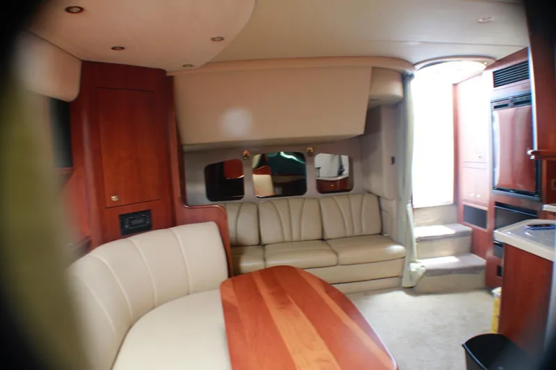 Slide: The Image of Cruisers 3672 Express 2002 - 5379828