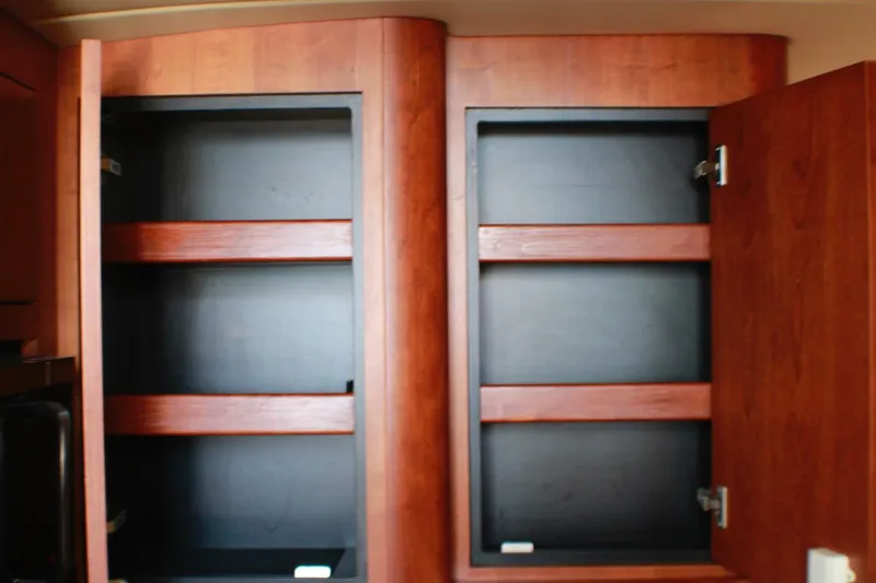 Slide: The Image of Cruisers Yachts 3672 Express 2002 - 5381123