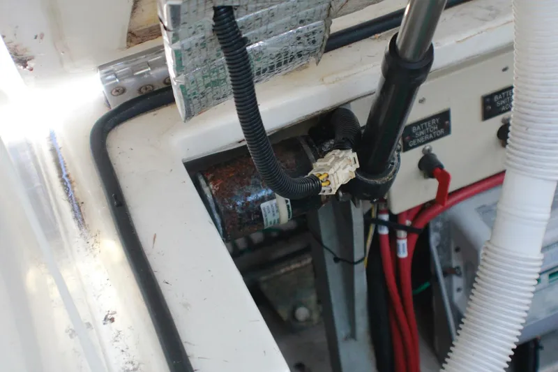 Slide: The Image of Cruisers Yachts 3672 Express 2002 - 5382331