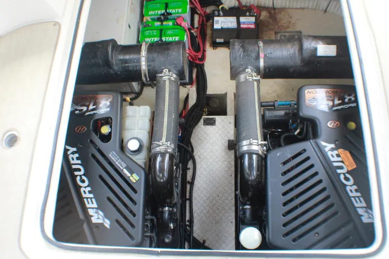 Slide: The Image of Cruisers Yachts 3672 Express 2002 - 5382334