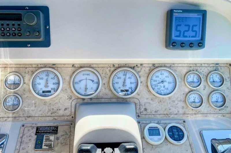 Slide: The Image of Cruisers Yachts 3575 Esprit 1998 - 5359656