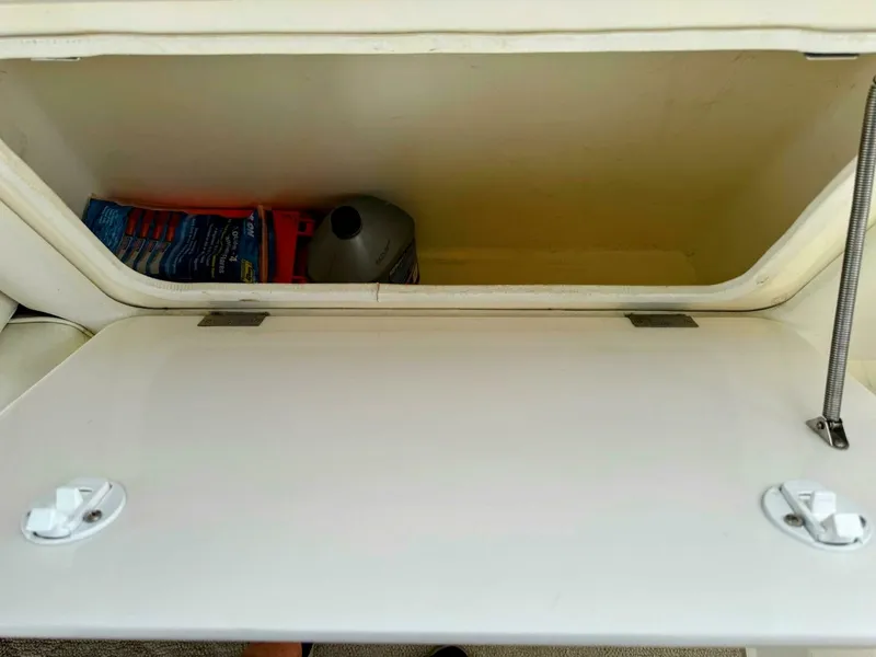 Slide: The Image of Cruisers Yachts 3575 Esprit 1998 - 5359689