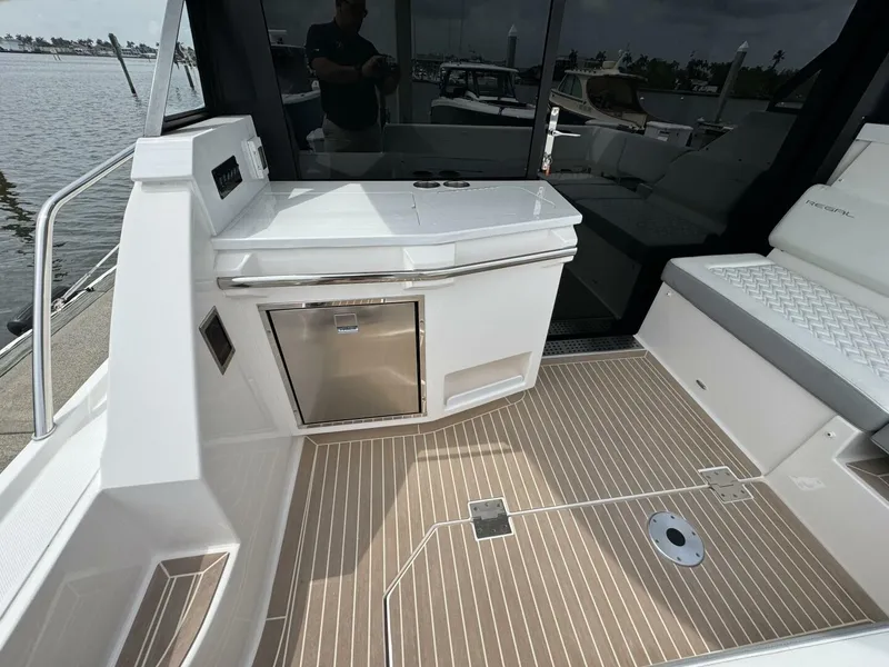 Slide: The Image of Regal 38 XO 2024 - 5359968