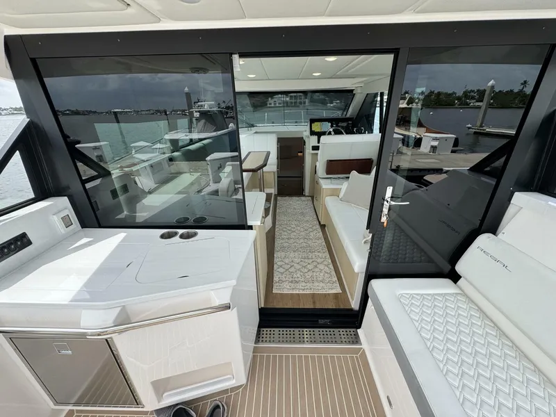 Slide: The Image of Regal 38 XO 2024 - 5359972