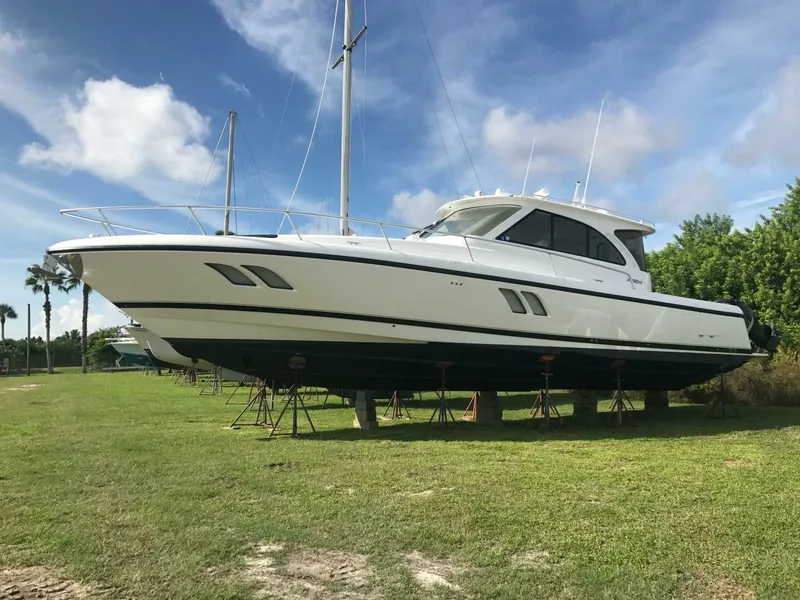 Slide: The Image of Intrepid 475 Sport yacht wheel house 2012 - 5361166