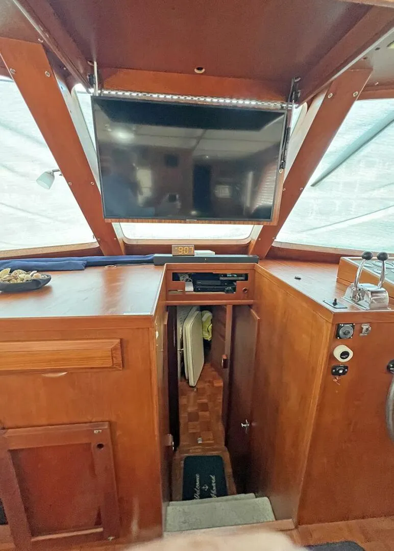 Slide: The Image of DeFever Tri-Cabin 1987 - 5361634