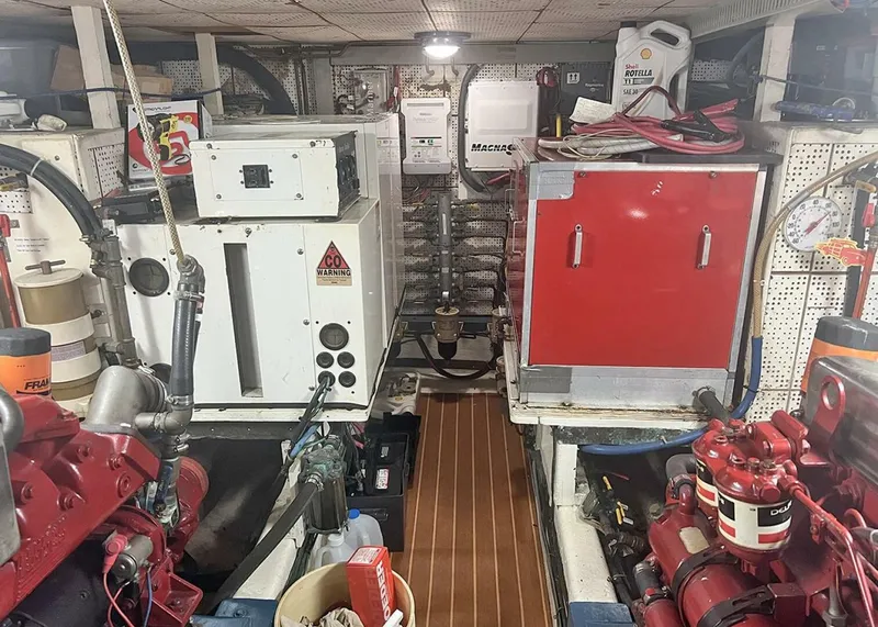 Slide: The Image of DeFever Tri-Cabin 1987 - 5361623