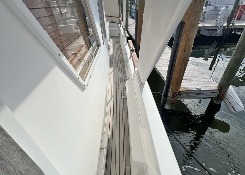 Slide: The Image of DeFever Tri-Cabin 1987 - 5361658