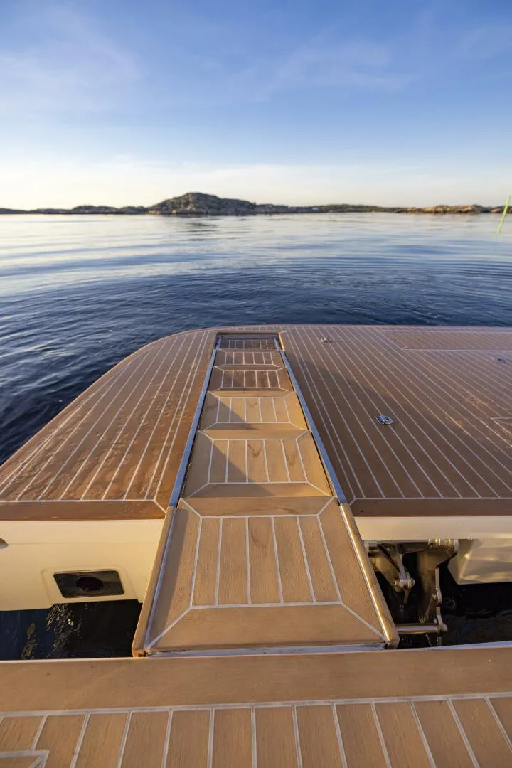 Slide: The Image of Nimbus 495 Flybridge 2027 - 5560458