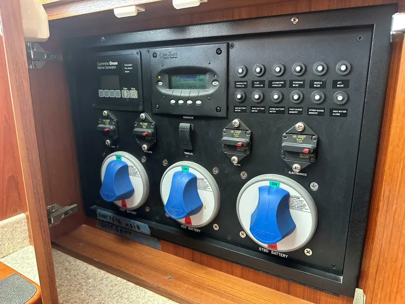 Slide: The Image of 2007 Albemarle 360 Express - SQUID INC. - 5371662