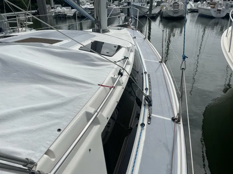 Slide: The Image of Hunter 36 Vision 1991 - 5407156