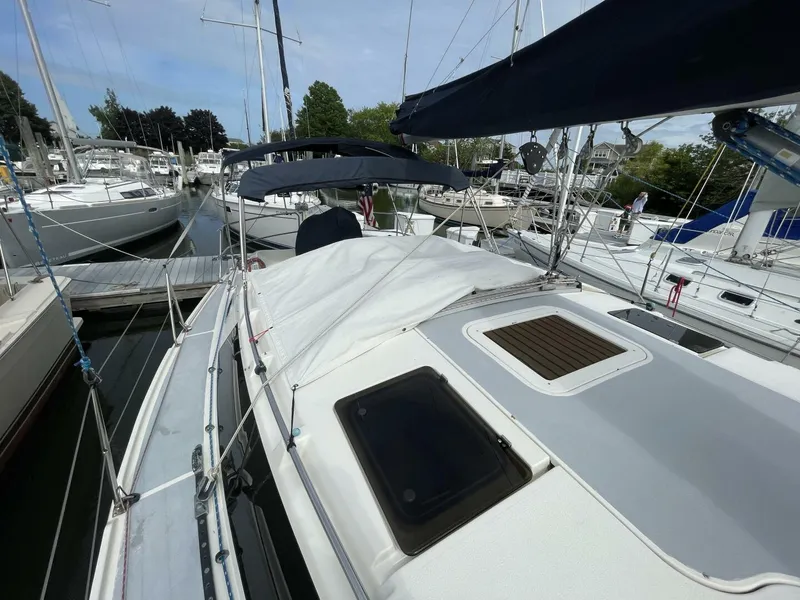 Slide: The Image of Hunter 36 Vision 1991 - 5407144