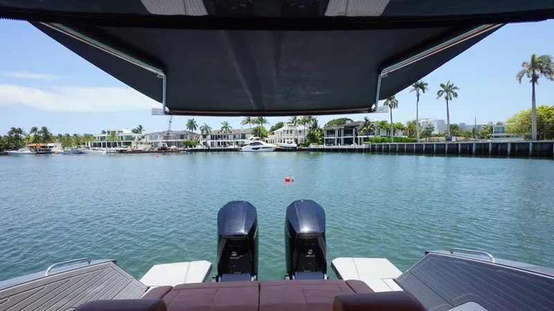 Slide: The Image of Cruisers Yachts 42 GLS OB 2023 - 5363291