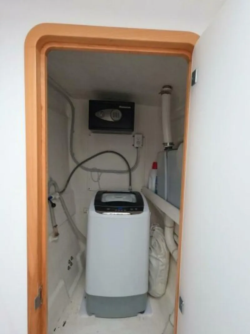 Slide: The Image of Nautitech 442 2013 - 5363385