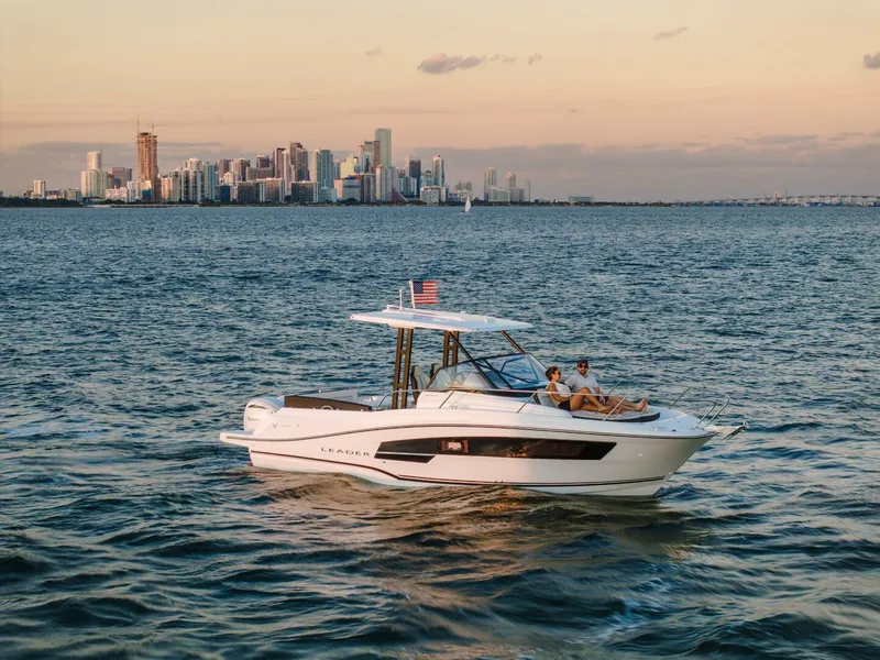 Slide: The Image of Jeanneau Leader 9.0 WA 2026 - 5363597