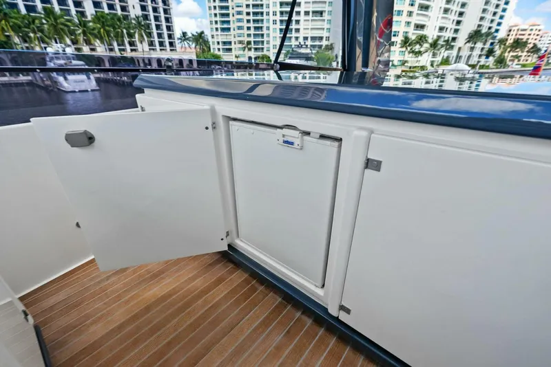 Slide: The Image of Ferretti Motoryacht 2018 - 5623288