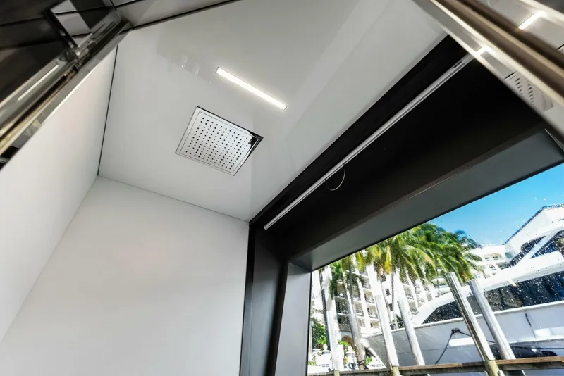 Slide: The Image of Ferretti Motoryacht 2018 - 5623369