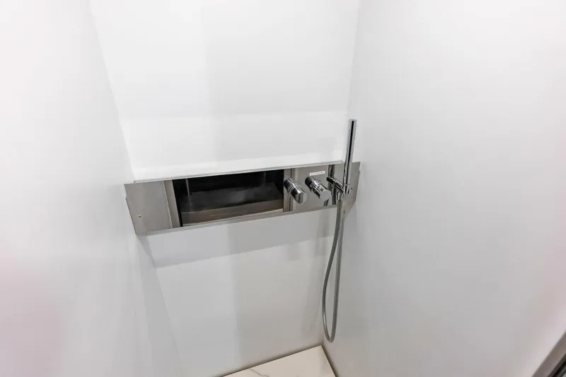 Slide: The Image of Ferretti Yachts Motoryacht 2018 - 5623364