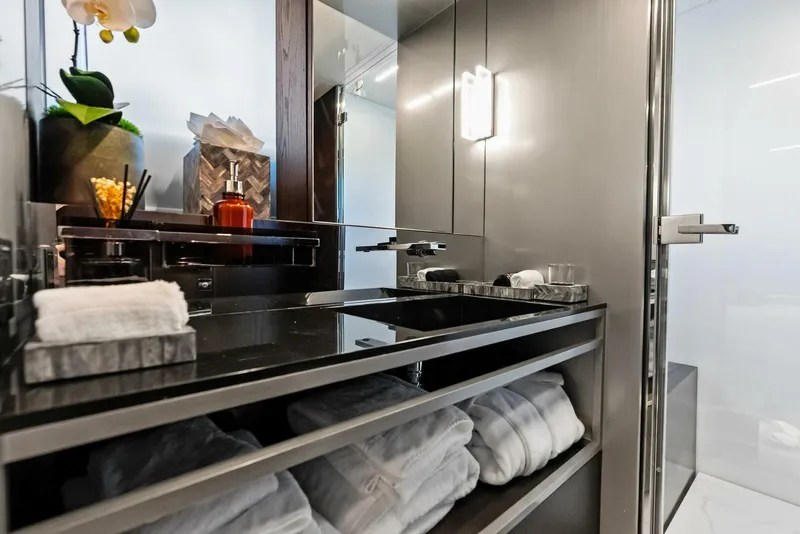 Slide: The Image of Ferretti Yachts Motoryacht 2018 - 5623371