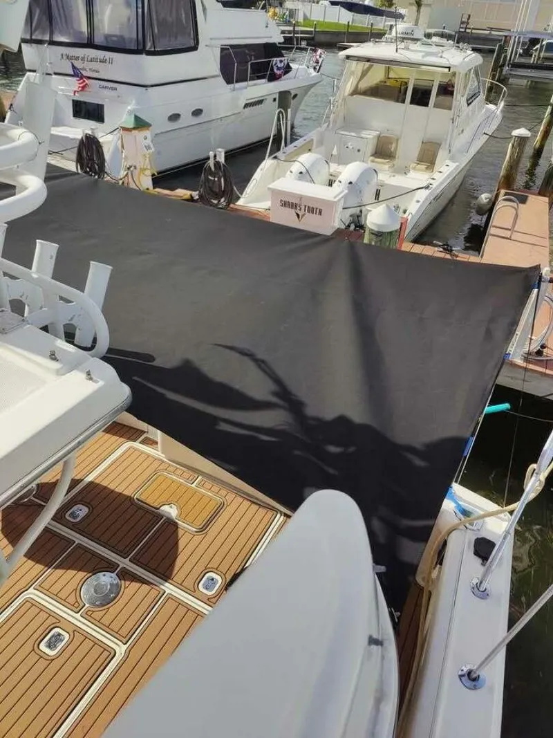 Slide: The Image of Silverton 42 Convertible 2001 - 5366808