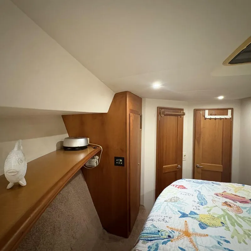 Slide: The Image of Silverton 42 Convertible 2001 - 5385061