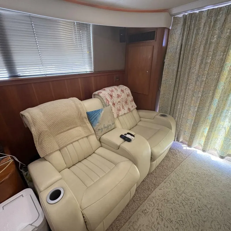 Slide: The Image of Silverton 42 Convertible 2001 - 5385094