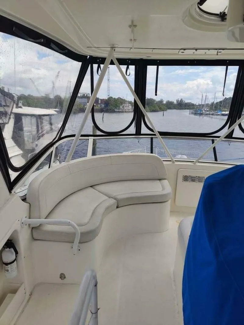 Slide: The Image of Silverton 42 Convertible 2001 - 5366820