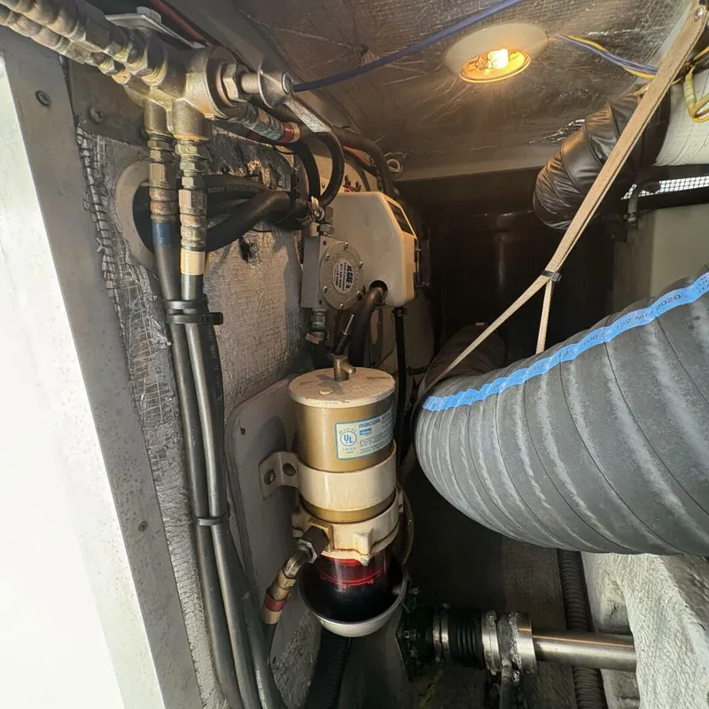 Slide: The Image of Silverton 42 Convertible 2001 - 5385122