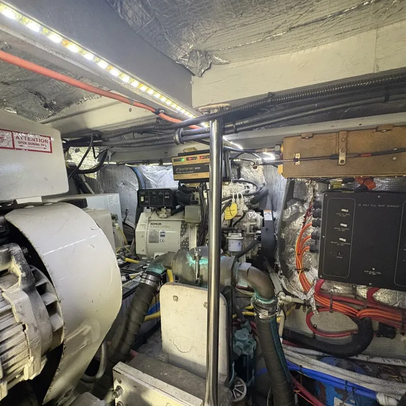 Slide: The Image of Silverton 42 Convertible 2001 - 5385133