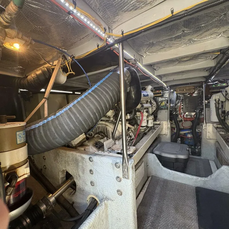 Slide: The Image of Silverton 42 Convertible 2001 - 5385138