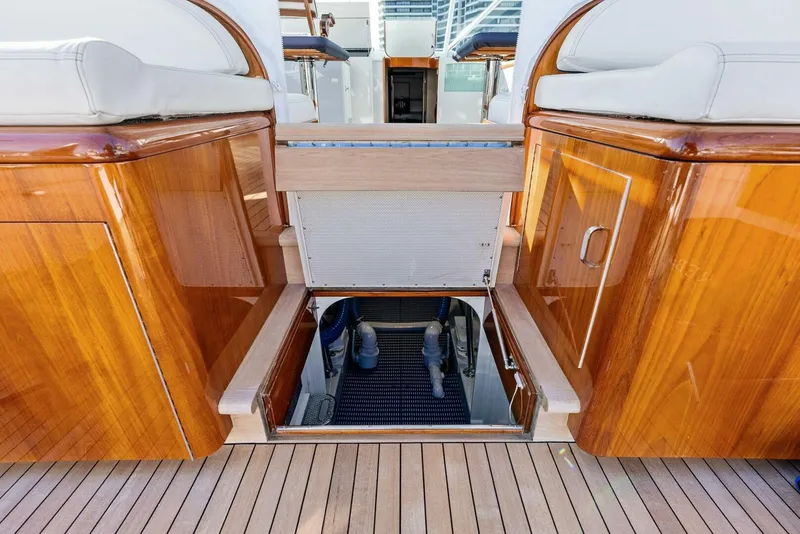 Slide: The Image of Rybovich 44 2000 - 5364434