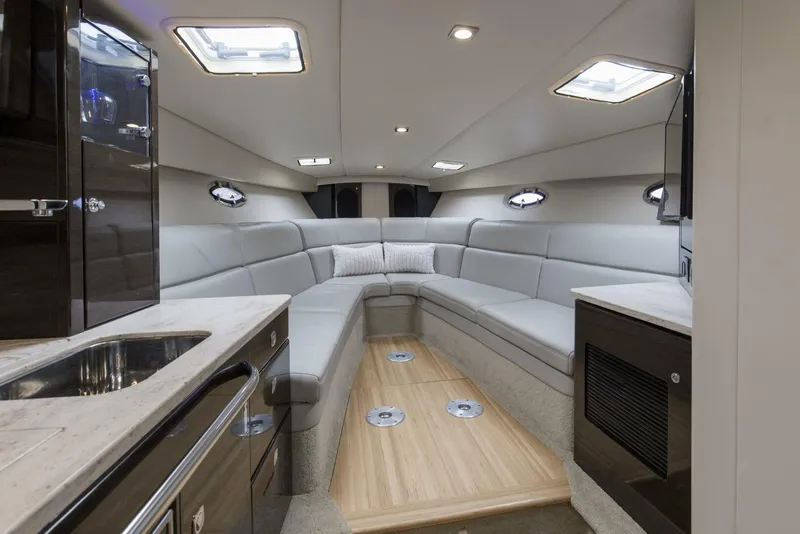 Slide: The Image of 2017 37 Formula 370 SS Bluebird Cabin - 5364788