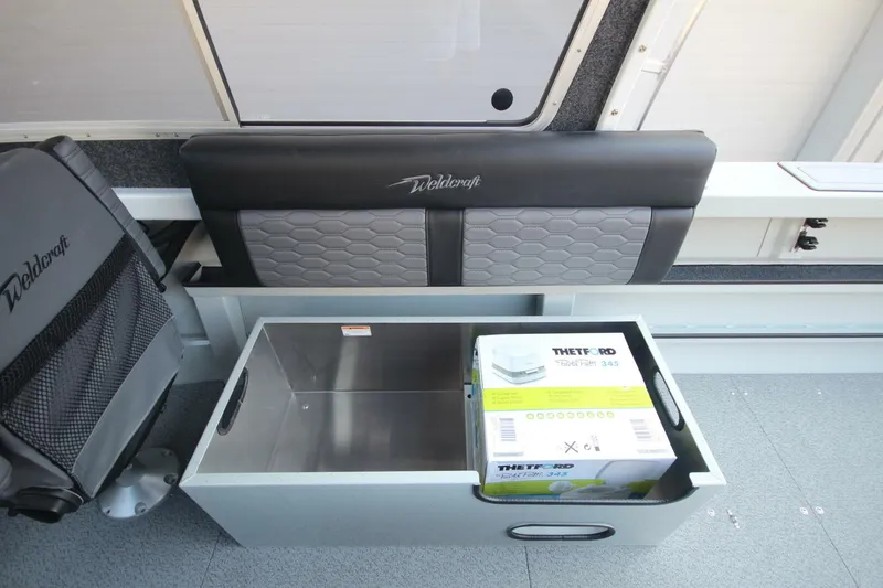 Slide: The Image of Weldcraft 220 Maverick DV 2026 - 5558939