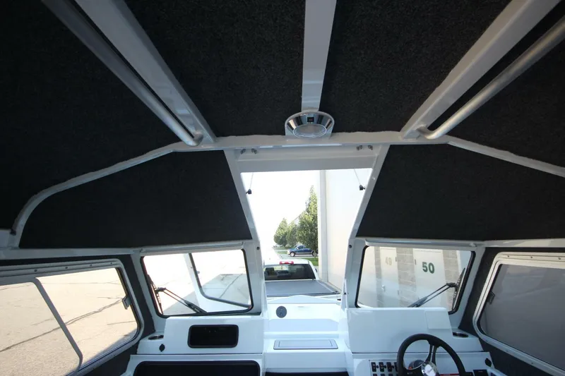 Slide: The Image of Weldcraft 220 Maverick DV 2026 - 5558945