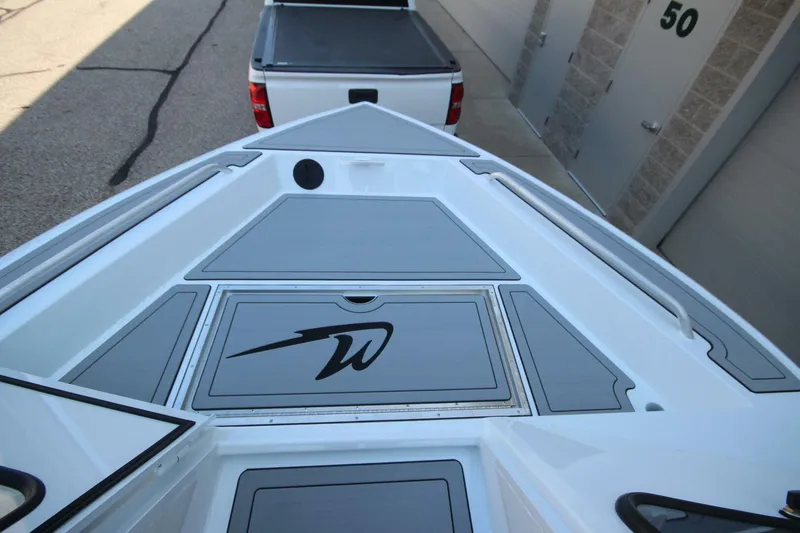 Slide: The Image of Weldcraft 220 Maverick DV 2026 - 5558946