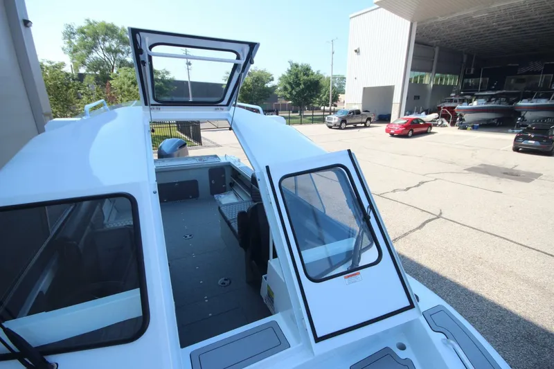 Slide: The Image of Weldcraft 220 Maverick DV 2026 - 5558948