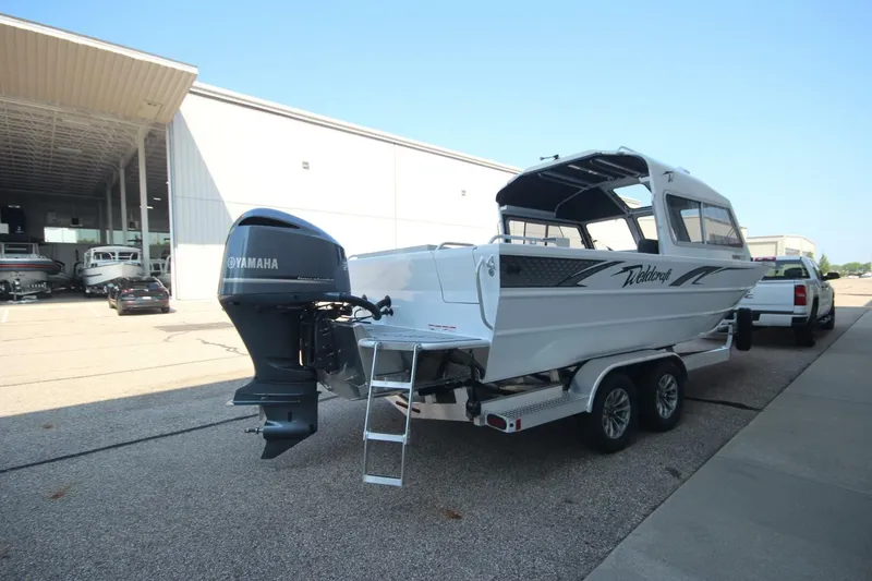 Slide: The Image of Weldcraft 220 Maverick DV 2026 - 5558929