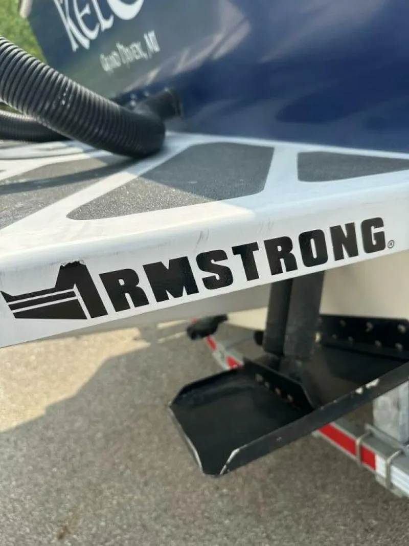 Slide: The Image of Regulator Marine 26 2000 - 5364997