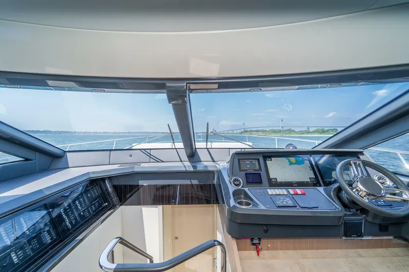 Slide: The Image of Absolute 62 Fly 2023 - 5519849