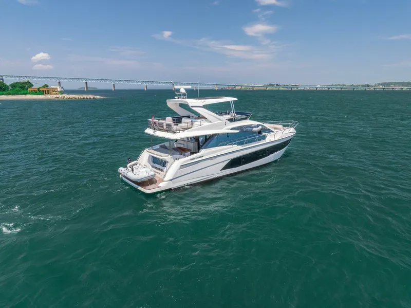 Slide: The Image of Absolute 62 Fly 2023 - 5519852