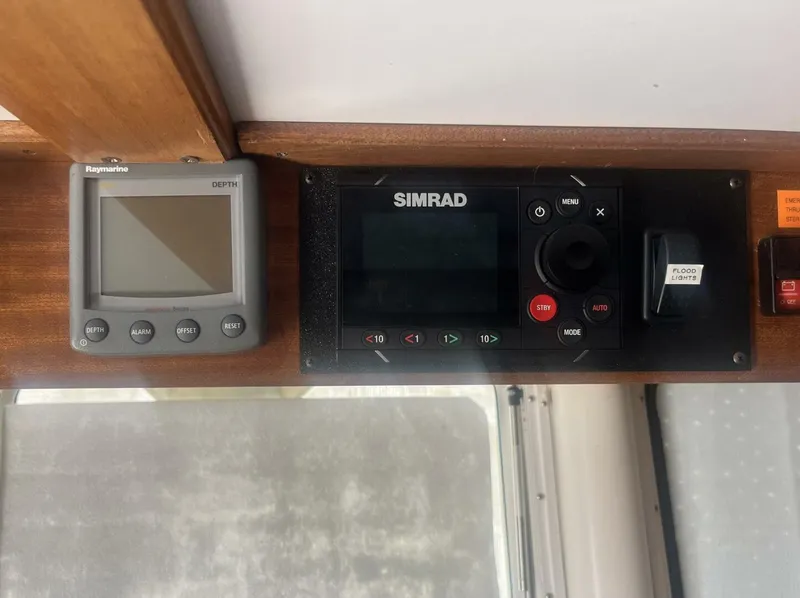 Slide: The Image of Great Harbour GH47 2001 - 5400150