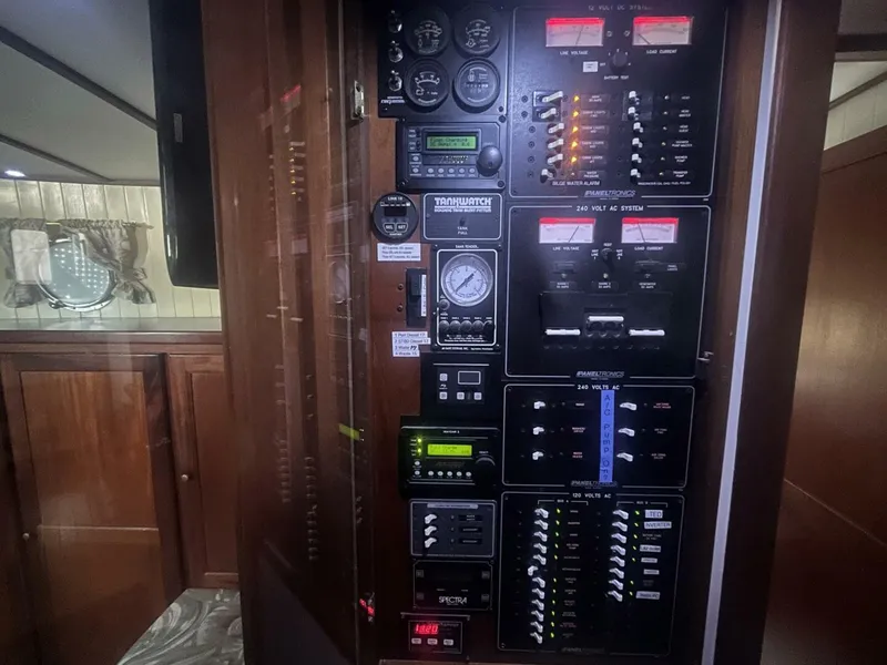 Slide: The Image of Great Harbour GH47 2001 - 5400158