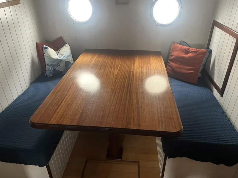 Slide: The Image of Great Harbour GH47 2001 - 5400083