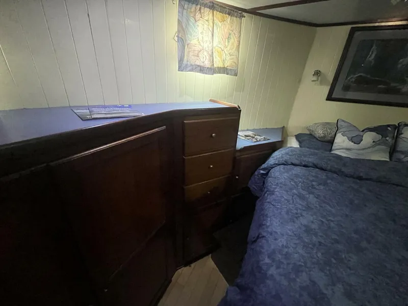 Slide: The Image of Great Harbour GH47 2001 - 5400106